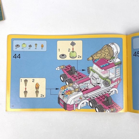 Lego Movie 70804 Ice Cream Machine Complete 2 in 1 Set w/ Figures Manuals & Box - Picture 9 of 16